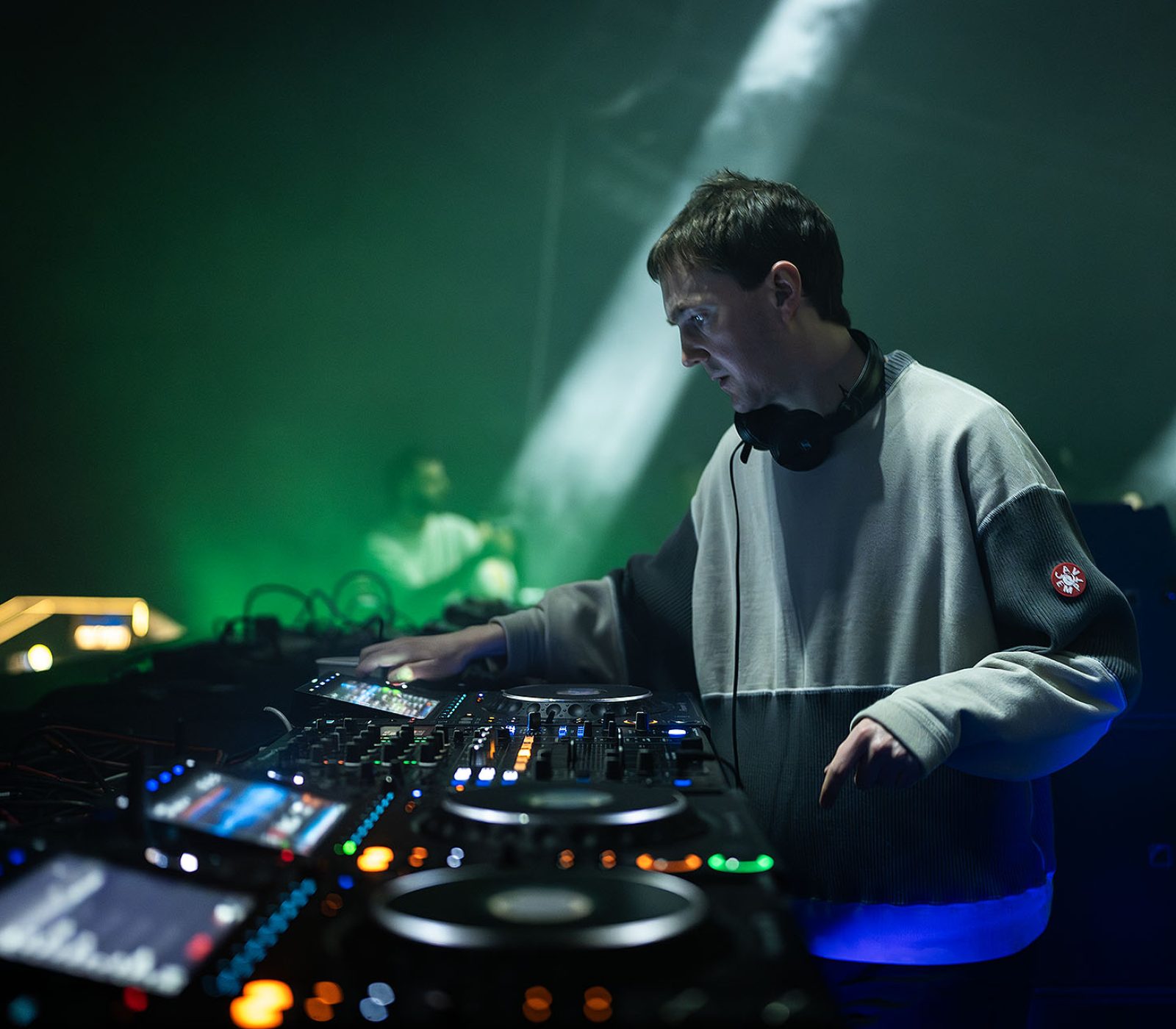 VW_Selectronic_Arda-100224-351-Enhanced-NR copy